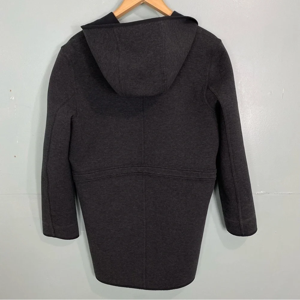 lululemon athletica pockets four